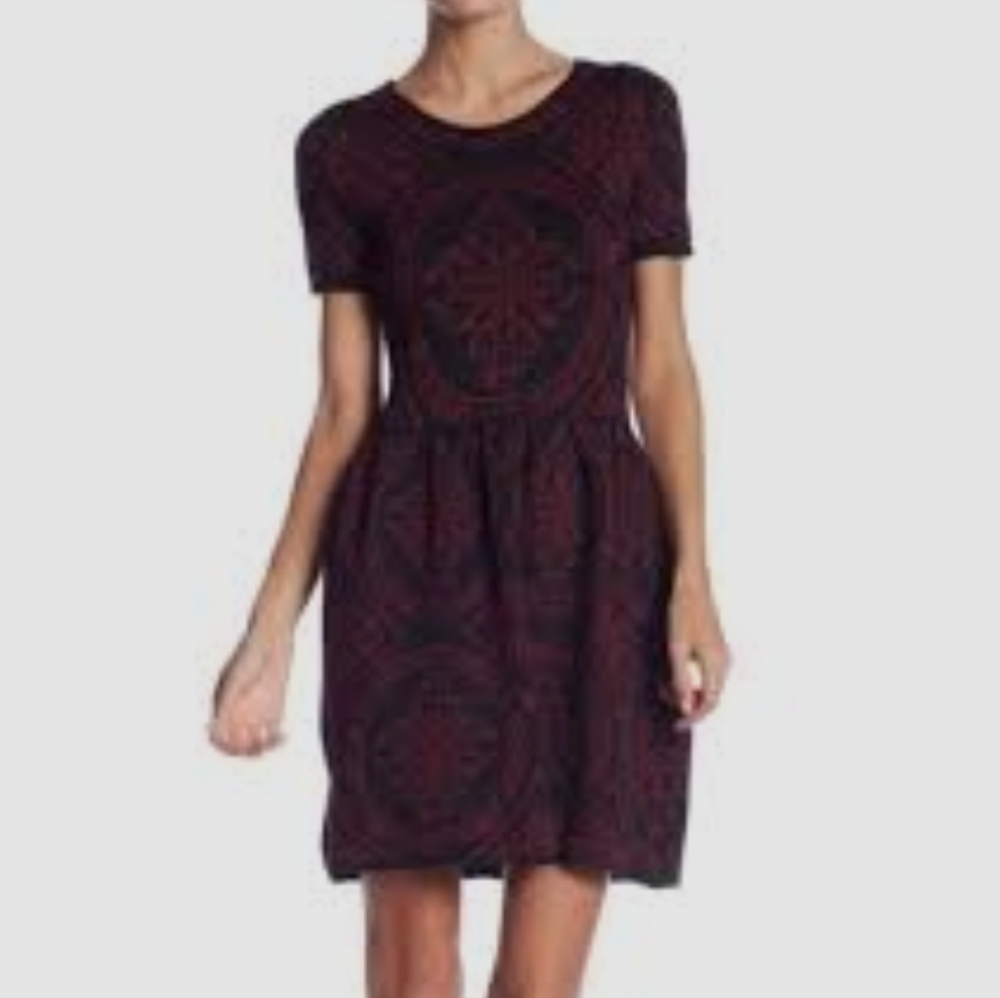 M Romeo & Juliet Couture Black & Red Print Fit & Flare Sweater Dress